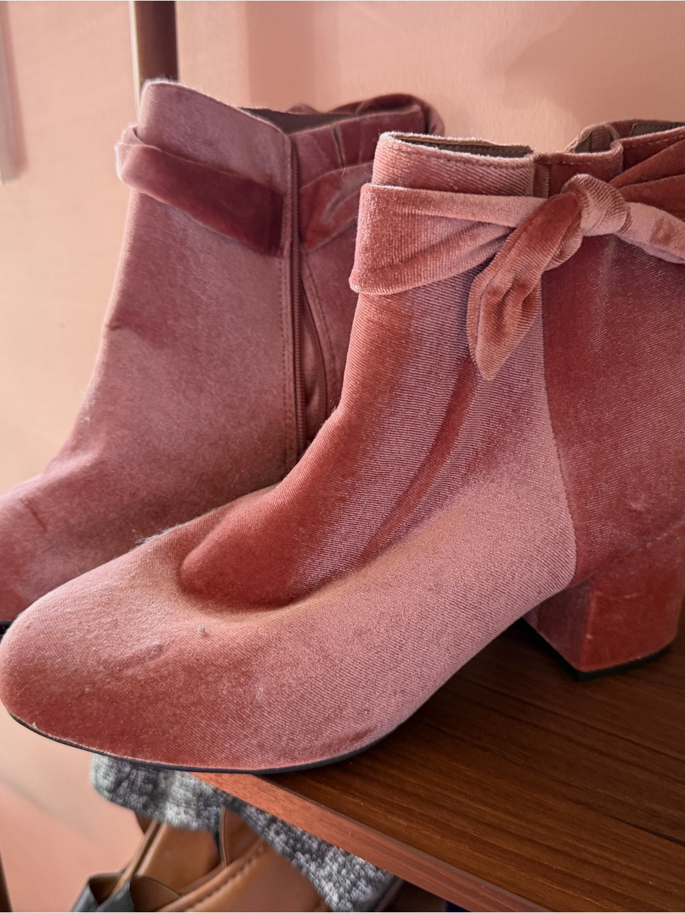 torrid Rose Velvet Bow Block Heel Ankle Boots size 12W